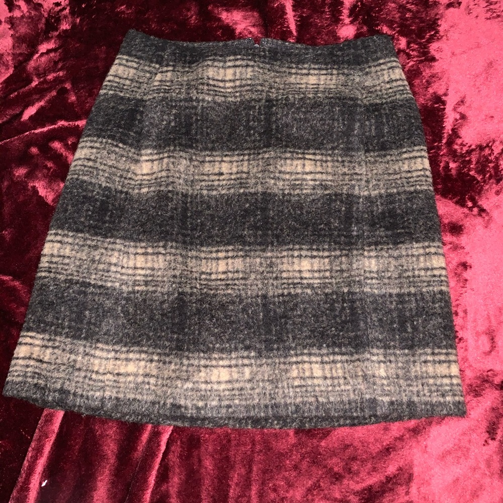 Uniqlo A-Line skirt